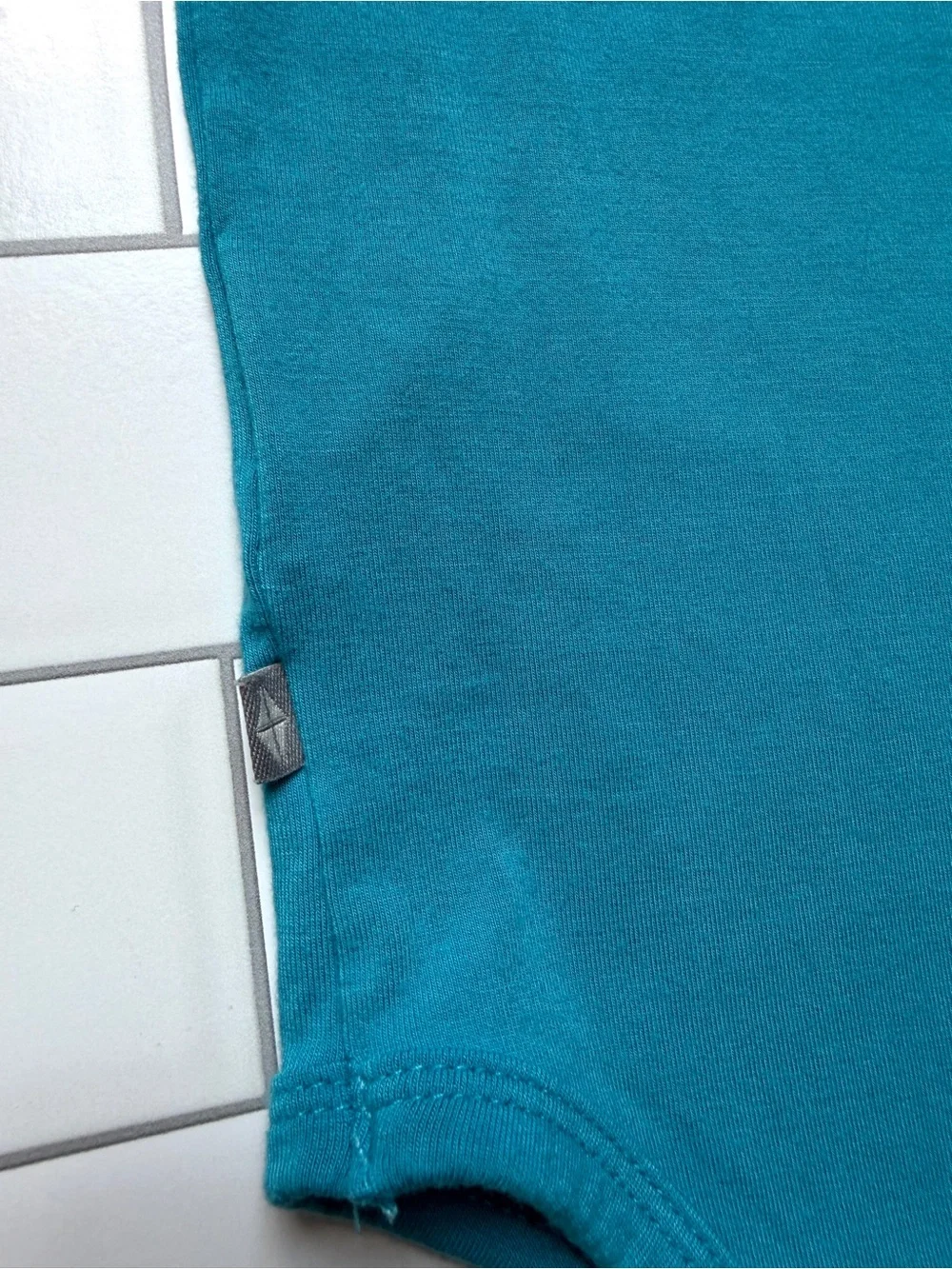 2T🪁 Kyte Baby Bamboo Teal Aqua Blue Sleeveless Henley Snap Bodysuit